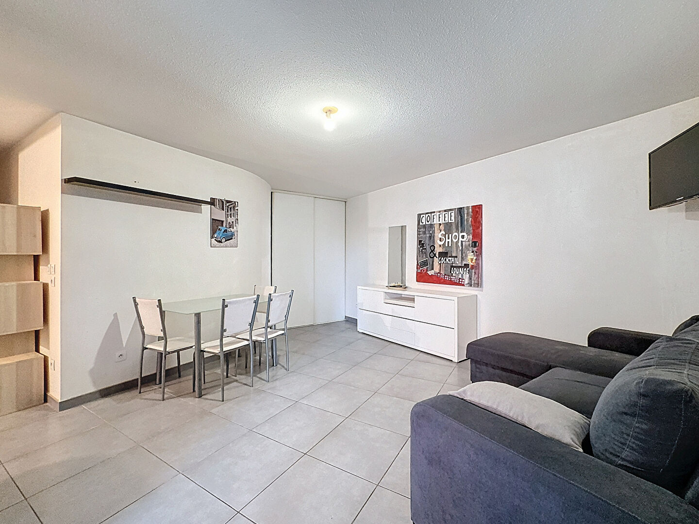 Photo Appartement Cannes 2 pièce(s) 41.7 m2 MONTFLEURY TERRASSE PARKING image 3/5