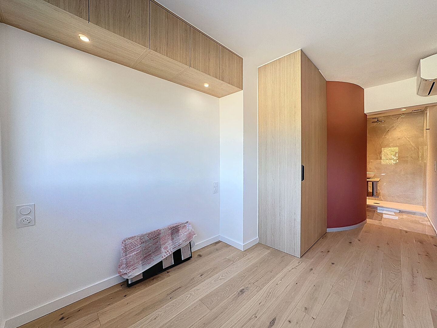 Photo CANNES CROIX DES GARDES - TOIT TERRASSE - VUE MER PANORAMIQUE image 6/6