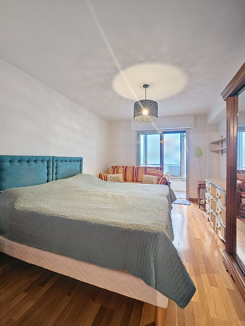 Photo GRAND 3P TRAVERSANT CANNES - PETIT JUAS - DEUX LOGGIAS image 4/5