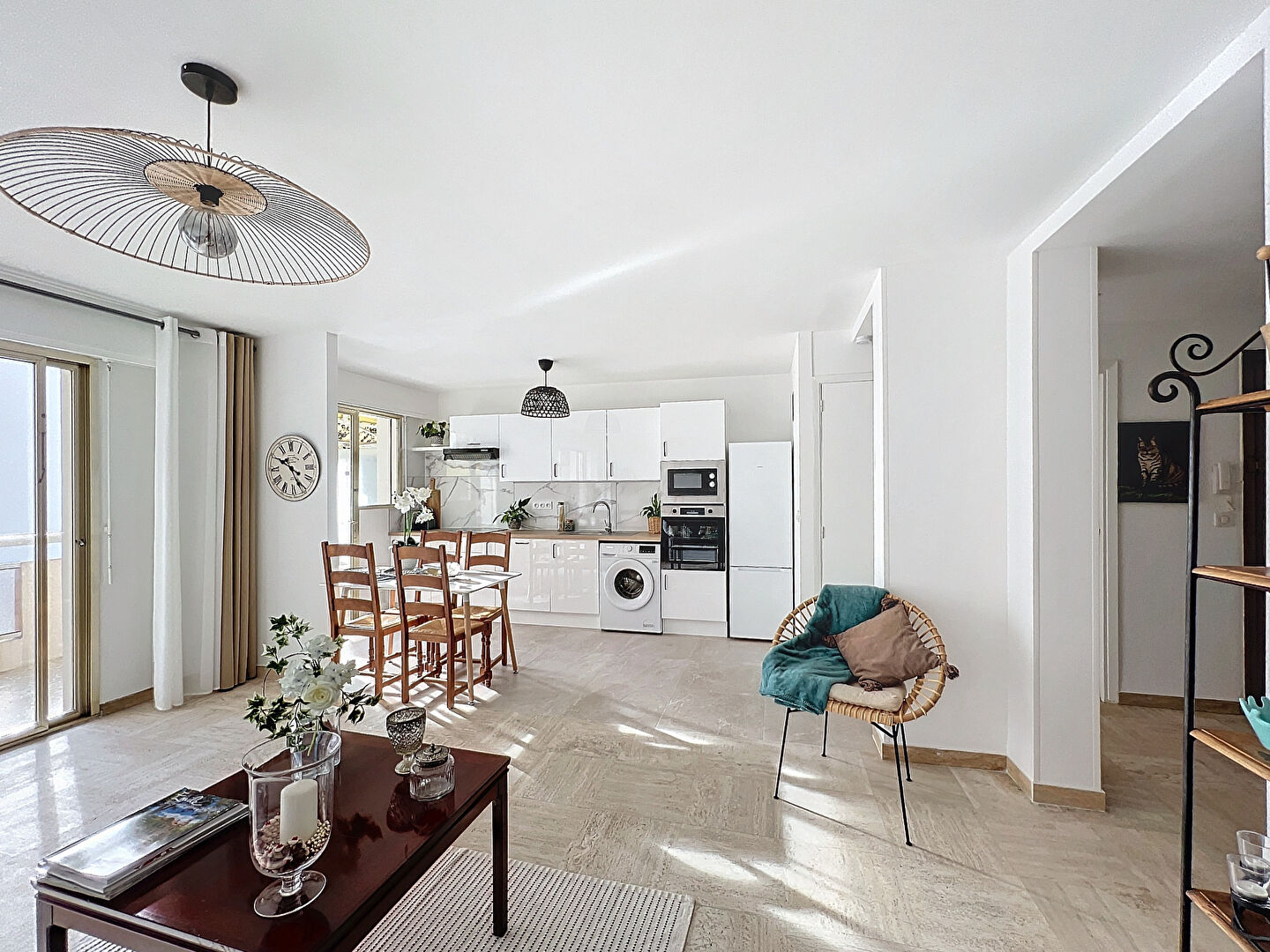 Photo APPARTEMENT LE CANNET 3 PIECES 62M² TRAVERSANT DEUX TERRASSES image 2/6