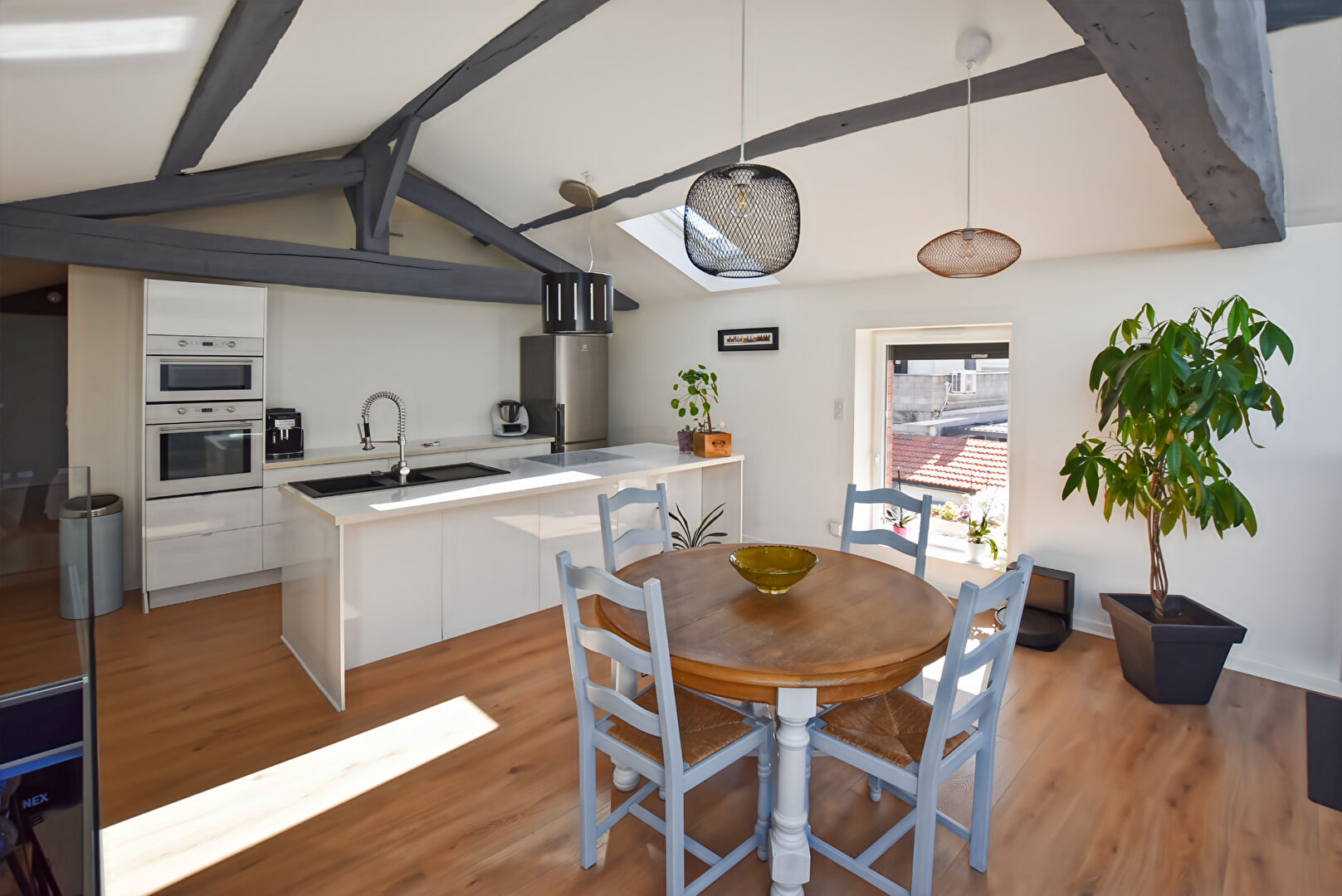 Photo LOFT à vendre 5 pièces à LE COTEAU image 5/6