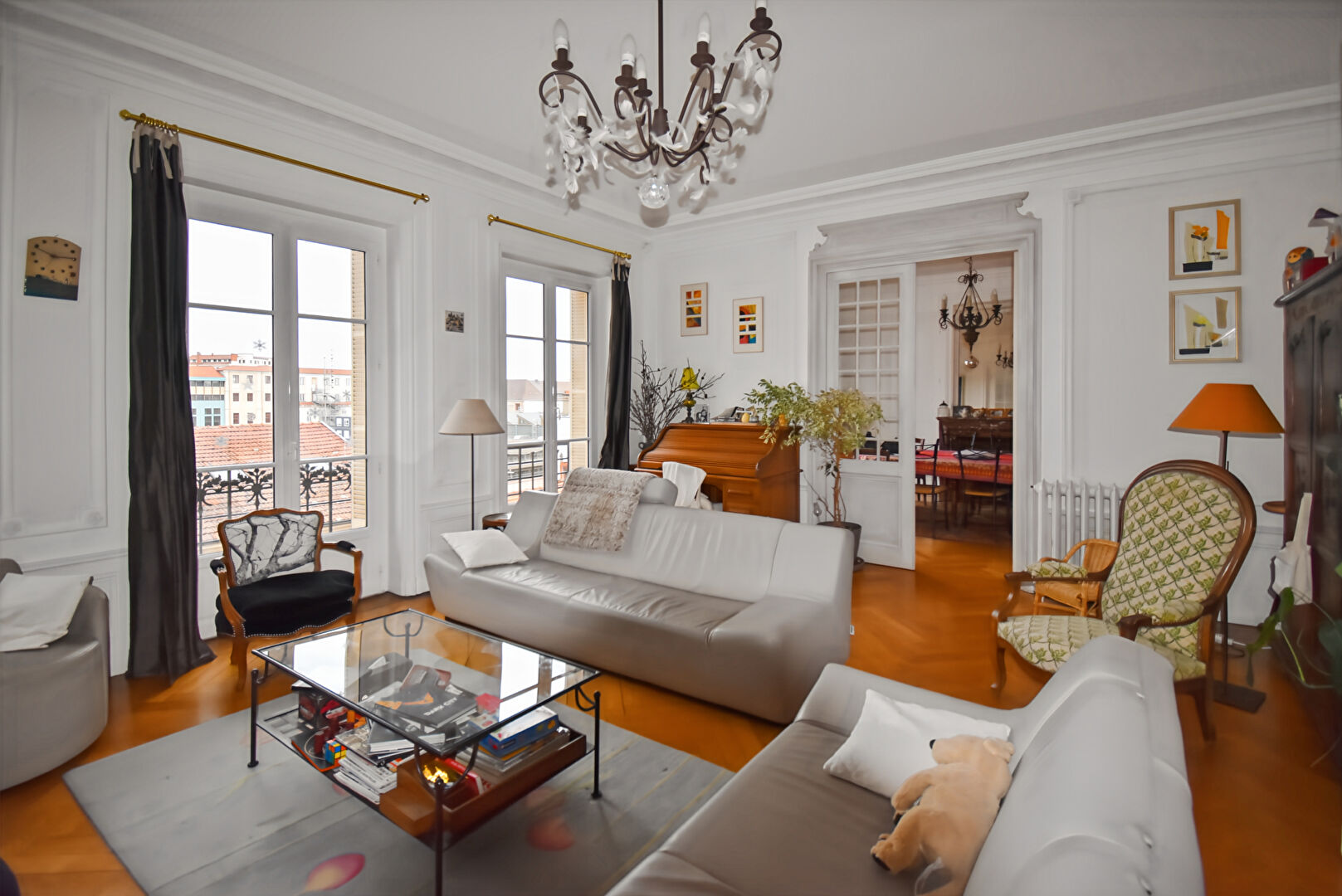 Photo Appartement à vendre à Roanne 5 pièces 188 m² image 1/6