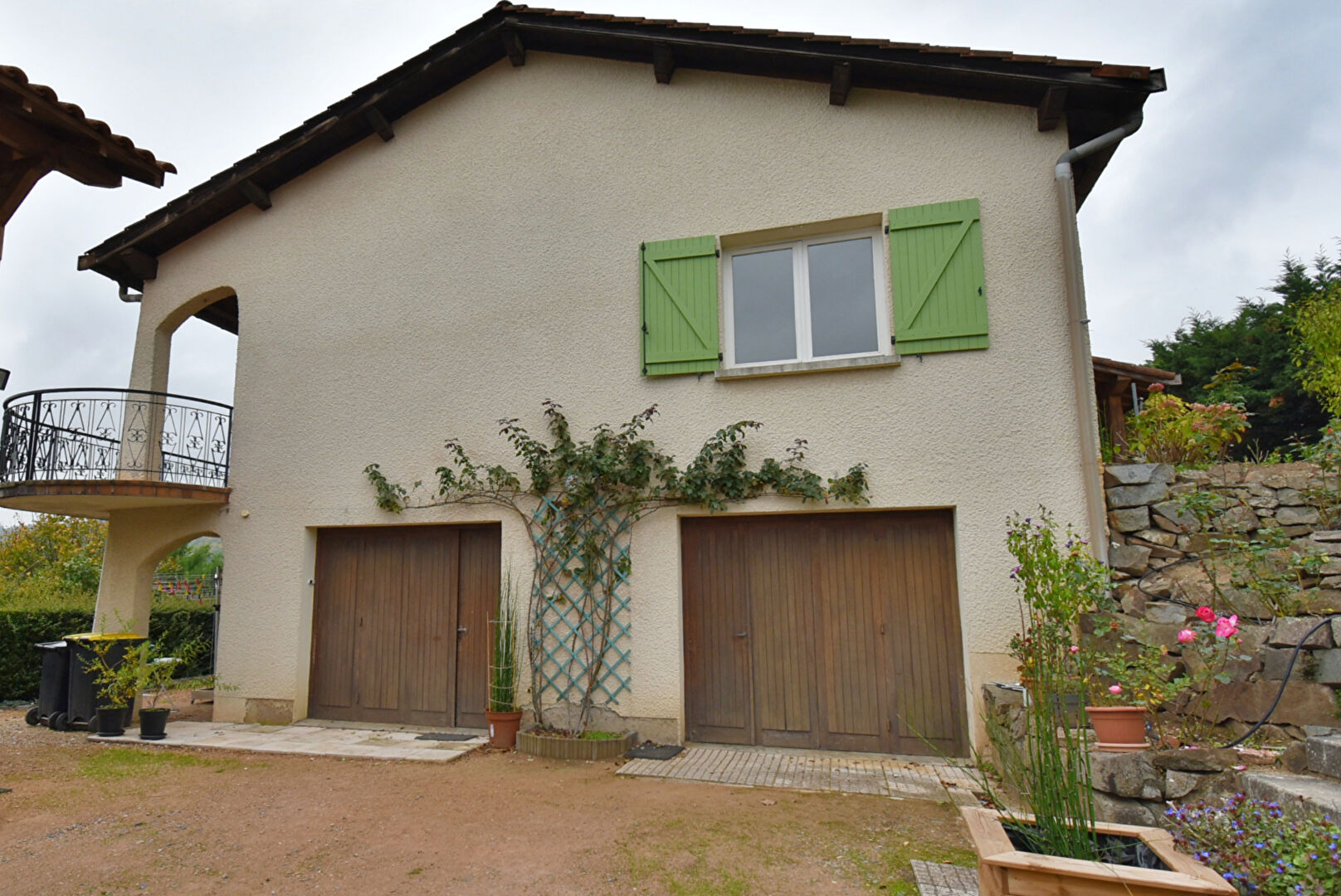 Photo Maison à vendre à Neaux 7 pièces 155 m2 image 2/6