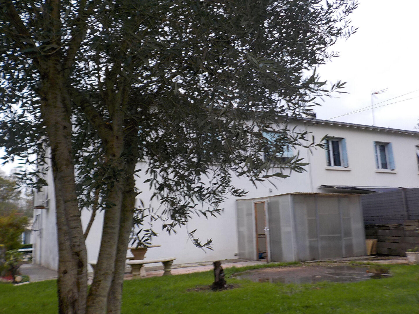 Photo Immeuble Vergeroux 6 pièce(s) 127 m2 image 1/6