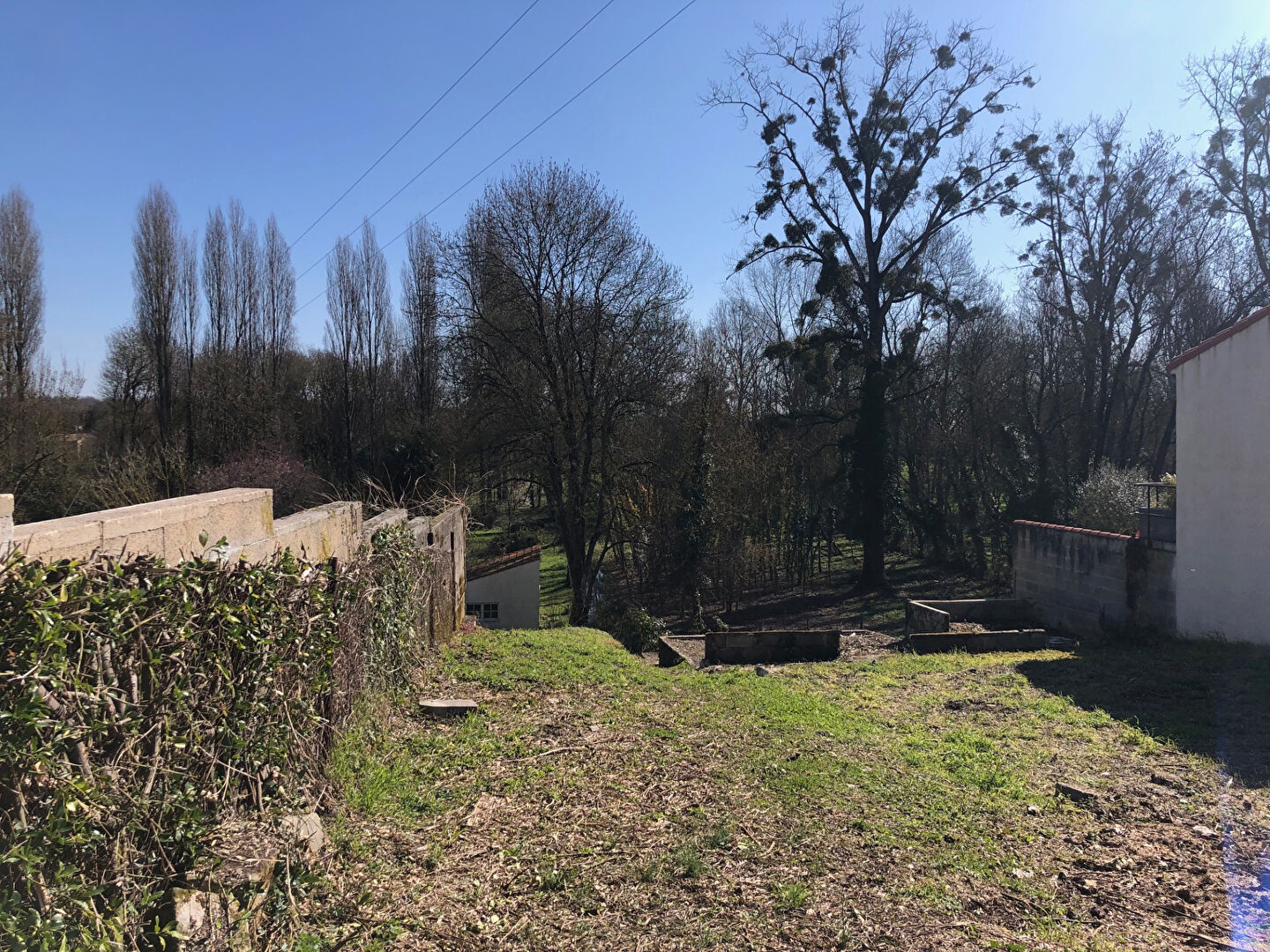 Photo Terrain à vendre à Cabariot - Référence 3395 image 3/4