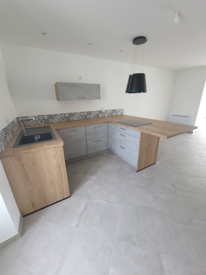 Maison Tonnay Charente 4 pièce(s) 97 m2