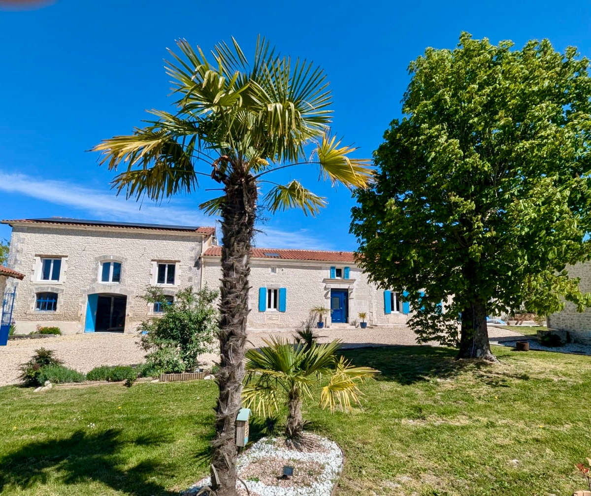 Maison Cierzac 14 pièce(s) 450 m2