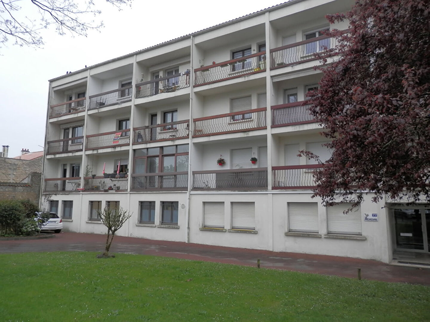 Appartement Rochefort 1 pièce(s) 30m2 avec balcon