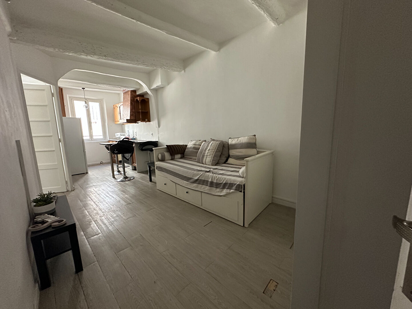A VENDRE 13400 AUBAGNE APPARTEMENT TYPE 2 de 33 M²