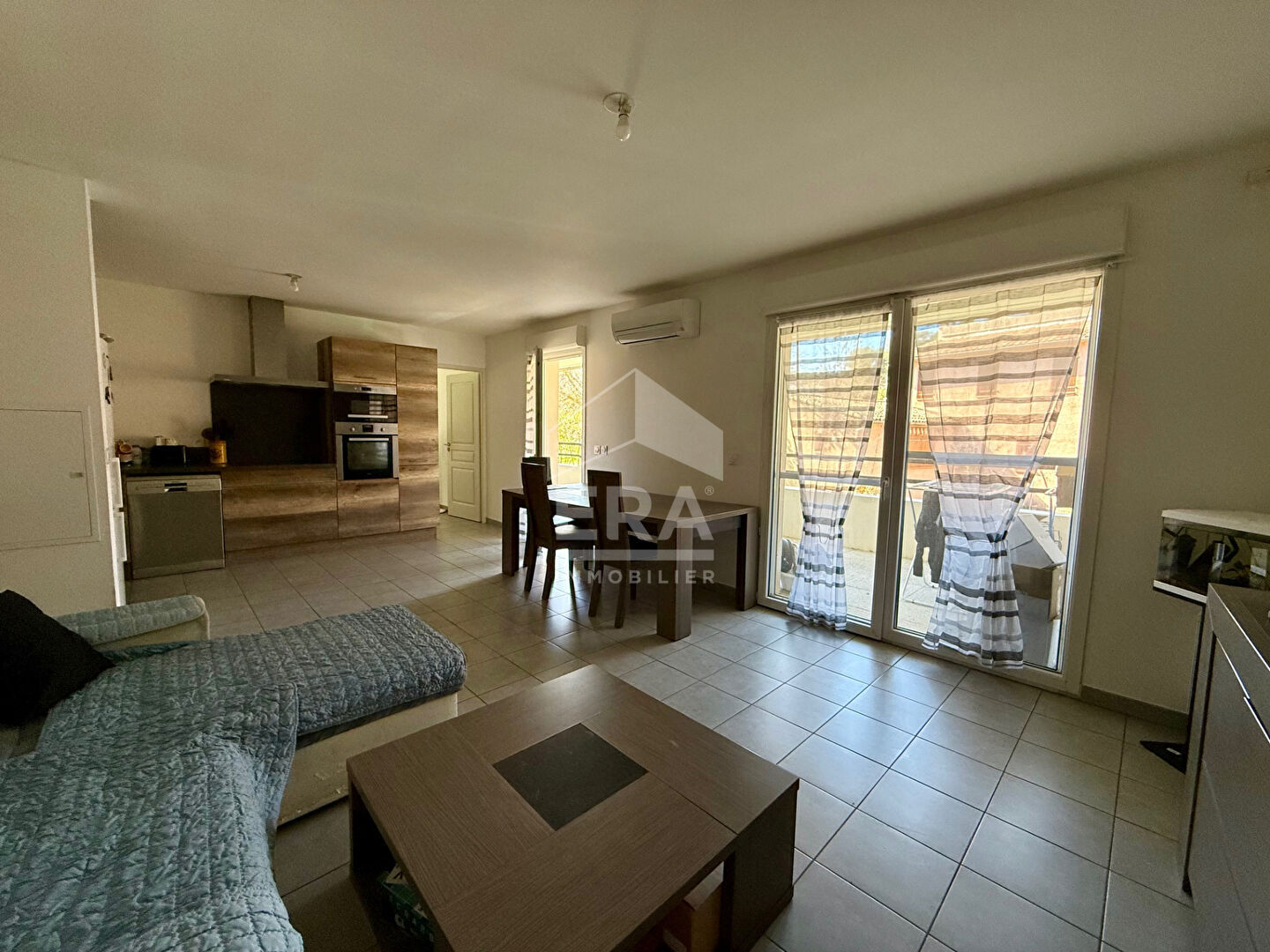 Photo A VENDRE 13112  LA DESTROUSSE APPARTEMENT TYPE 4 DE 79M² DEUX TERRASSES DEUX PARKING image 6/6