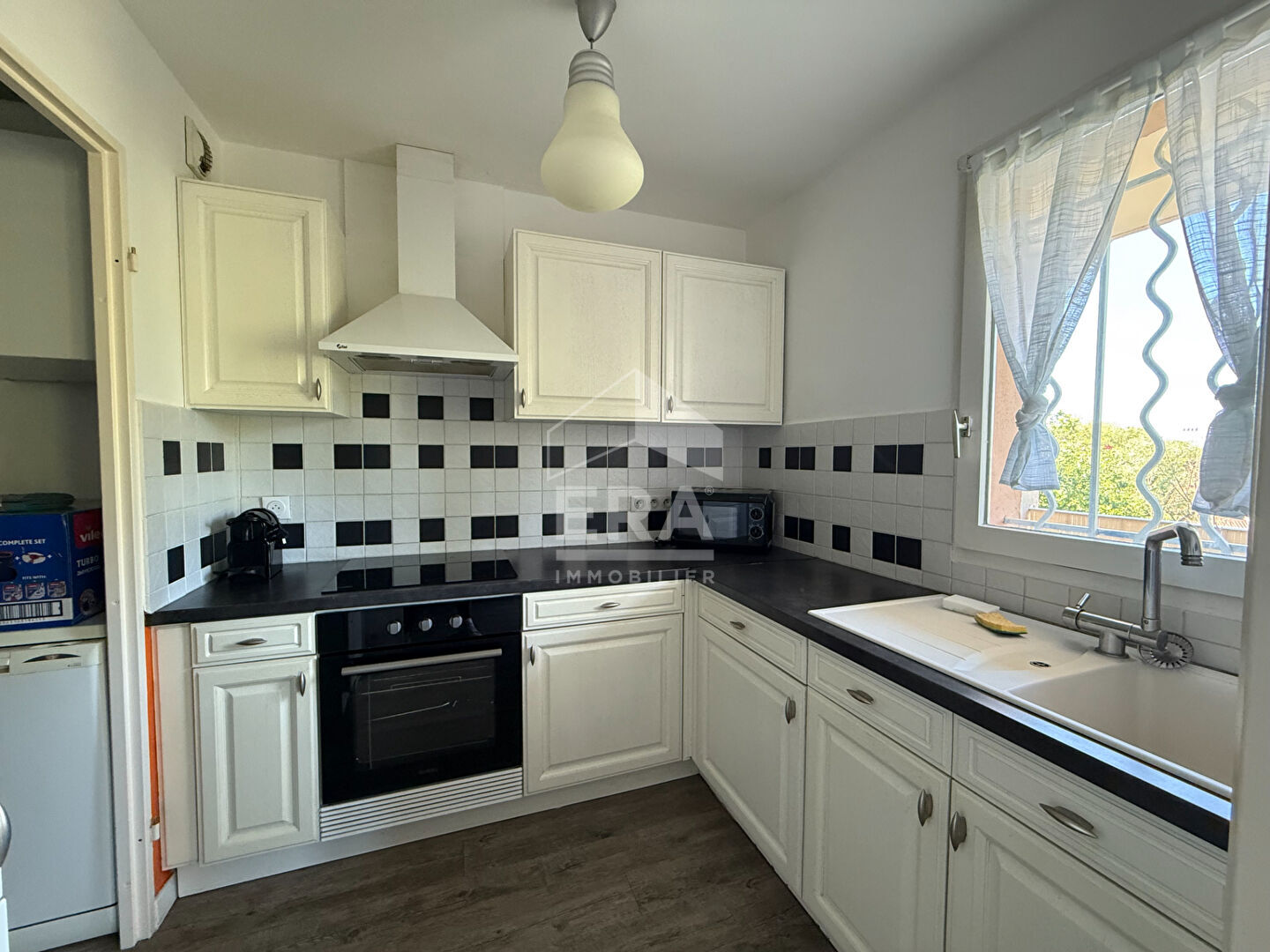 Photo A VENDRE 13090 AIX-EN-PROVENCE APPARTEMENT T2 48M² AVEC TERRASSE PARKING image 5/6