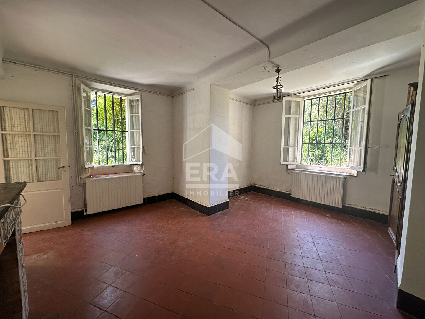 Photo A VENDRE  83860 NANS LES PINS BASTIDE DU XVIII 2ME SIECLE DE 180M² SUR 12491 M² DE TERRAIN GARAGE image 4/6