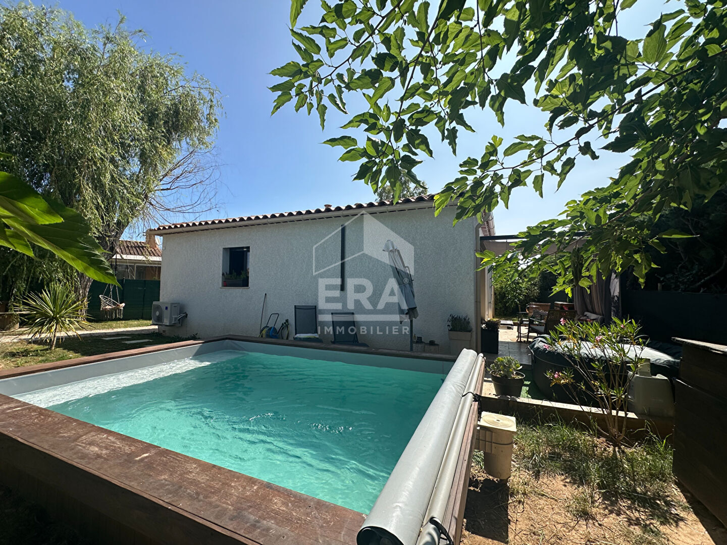 A VENDRE 83910 POURRIERES MAISON PLAIN PIED 98 M² SUR 670 M² DE JARDIN PISCINE