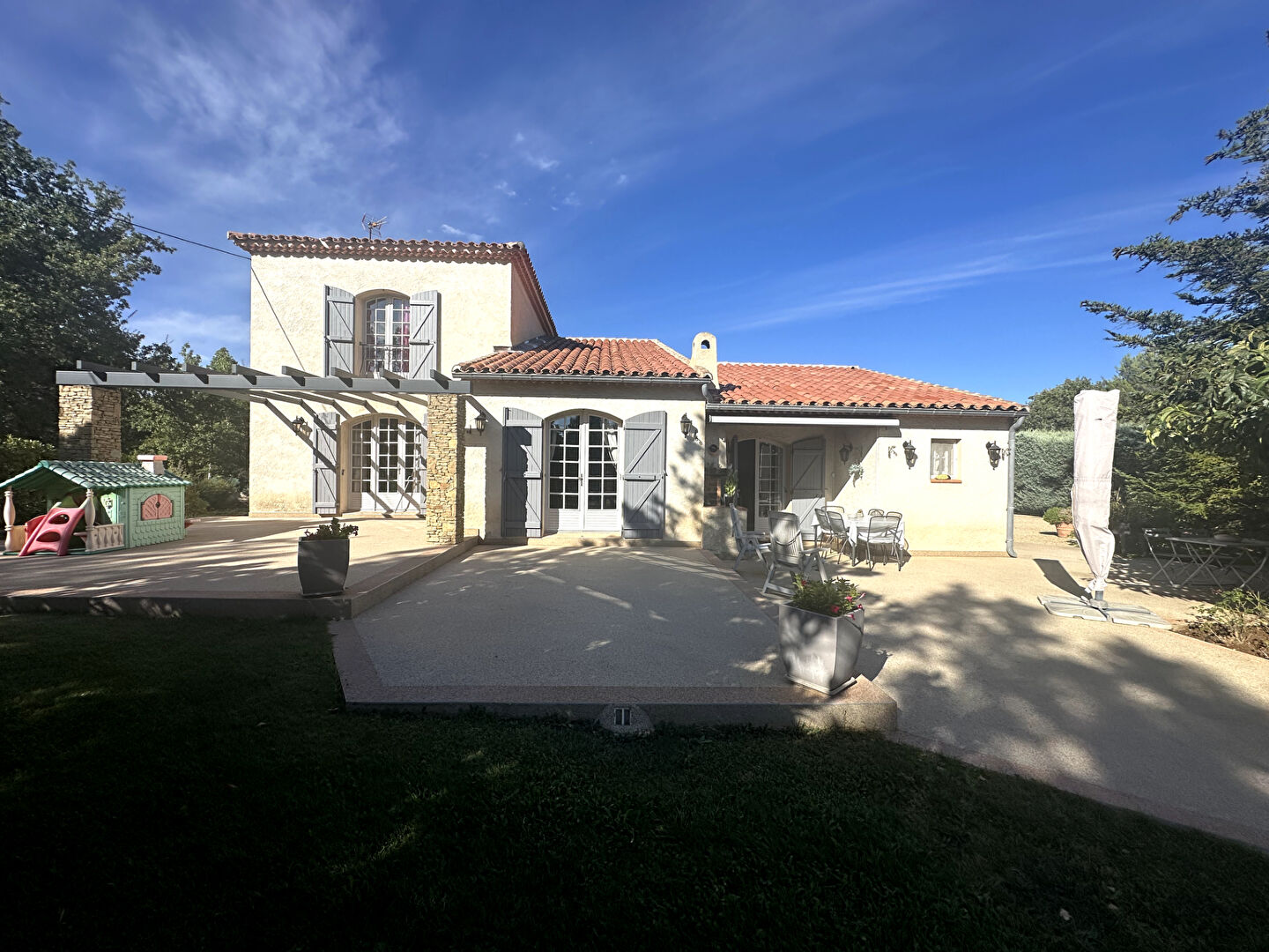 Photo A VENDRE 83860 NANS LES PINS MAISON TYPE 5 DE 158 M2 SUR 3000M2 PISICINE GARAGE ABRIS DE JARDIN image 1/6