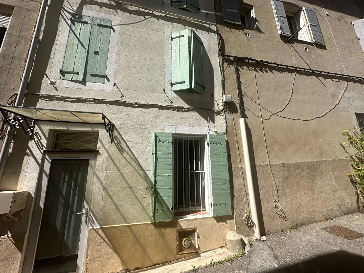 Photo A VENDRE 13360 ROQUEVAIRE MAISON DE VILLE DE 55M²  AVEC CAVE image 2/6