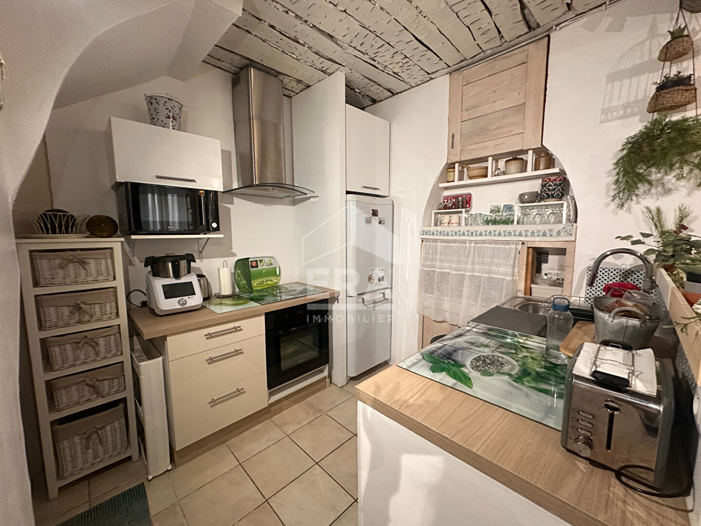 Photo A VENDRE 13360 ROQUEVAIRE MAISON DE VILLE DE 55M²  AVEC CAVE image 3/6
