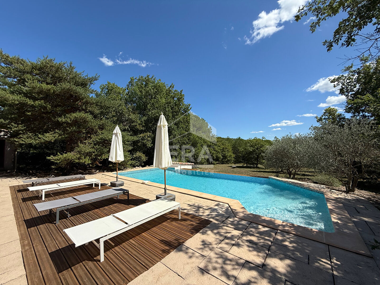 Photo A VENDRE 83560 LA VERDIERE MAISON PLAIN PIED TYPE 4 DE 100M² SUR 3500M² DE JARDIN PISCINE GRAND GARAGE image 2/6