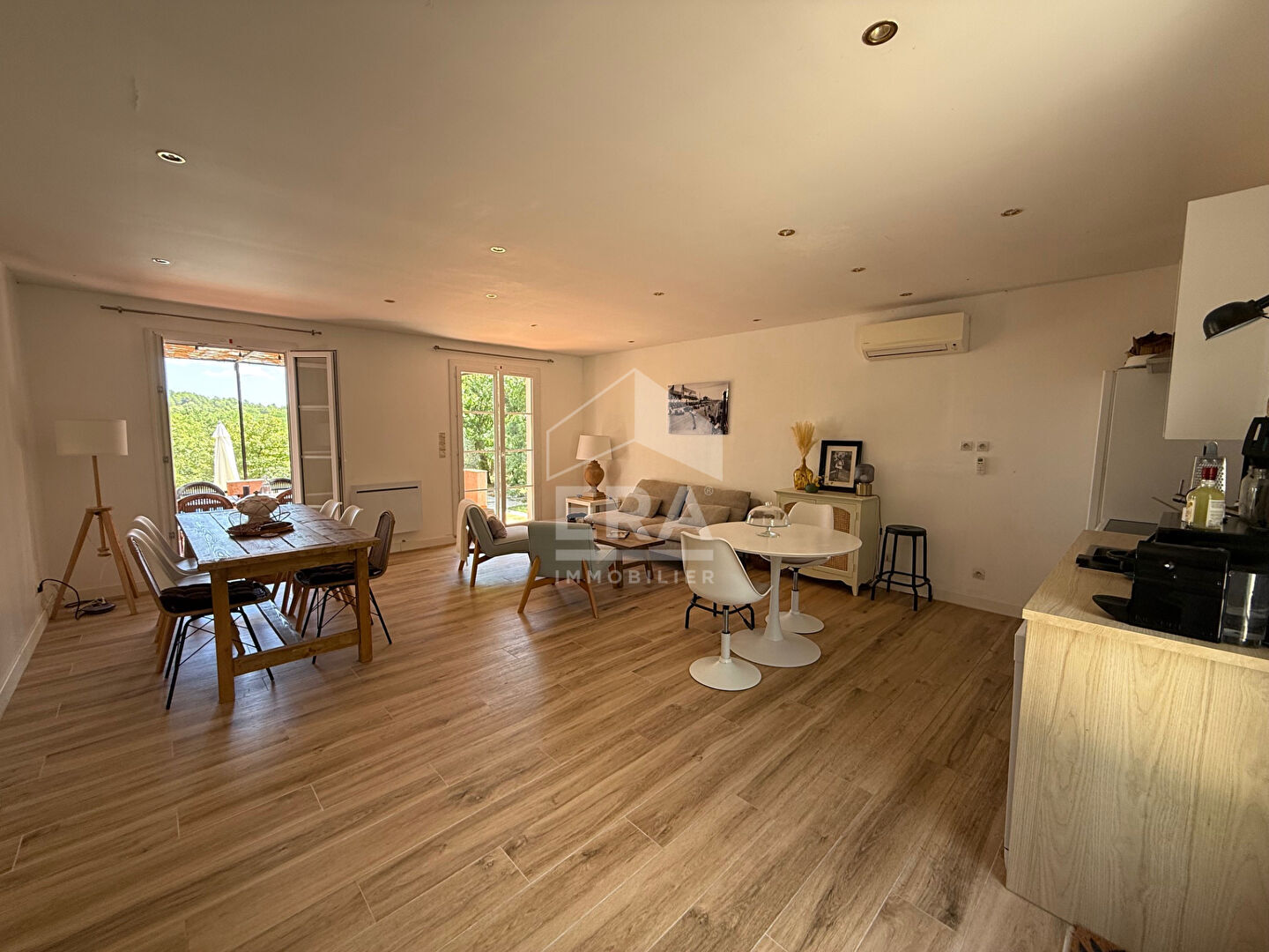 Photo A VENDRE 83560 LA VERDIERE MAISON PLAIN PIED TYPE 4 DE 100M² SUR 3500M² DE JARDIN PISCINE GRAND GARAGE image 6/6