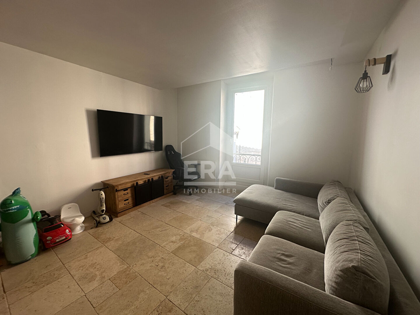 Photo A VENDRE 83170 TOURVES MAISON DE VILLAGE TYPE 5 DE 120 M² AVEC LOCAL COMMERCIAL image 3/6