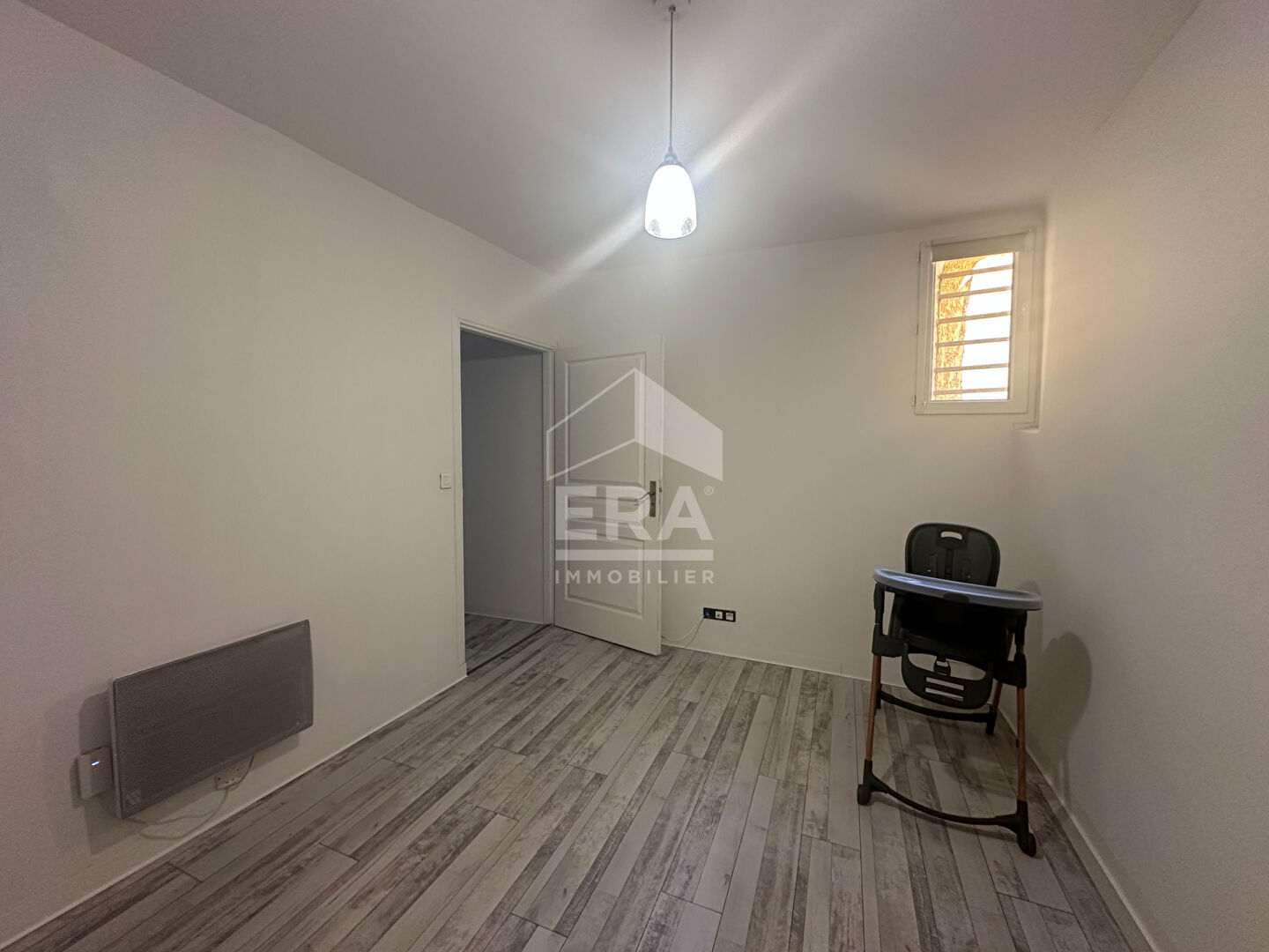 Photo A VENDRE 83170 TOURVES MAISON DE VILLAGE TYPE 5 DE 120 M² AVEC LOCAL COMMERCIAL image 6/6