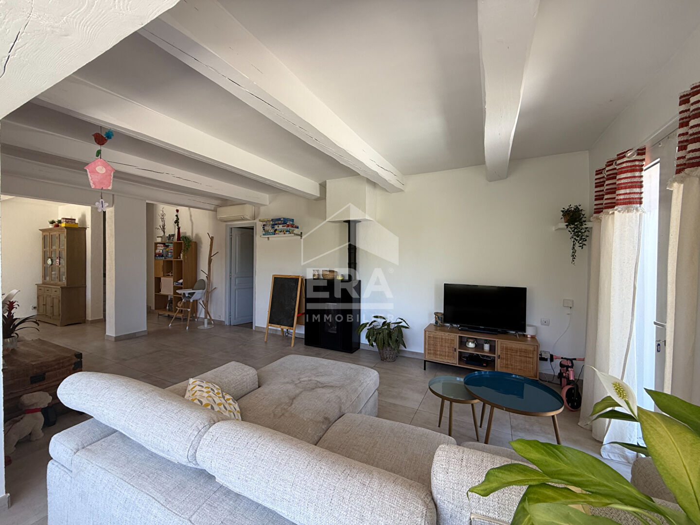 Photo A VENDRE 83470 SAINT MAXIMIN LA SAINTE BAUME MAISON  TYPE 5 DE 147 M² SUR 2300 M² DE JARDIN PISCINE DOUBLE GARAGE ET STUDIO INDEPENDANT image 6/6