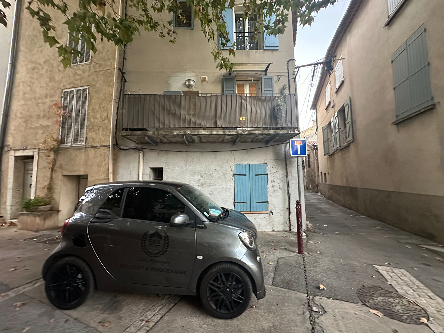 A VENDRE 13390 AURIOL STUDIO 15M² AVEC BALCON