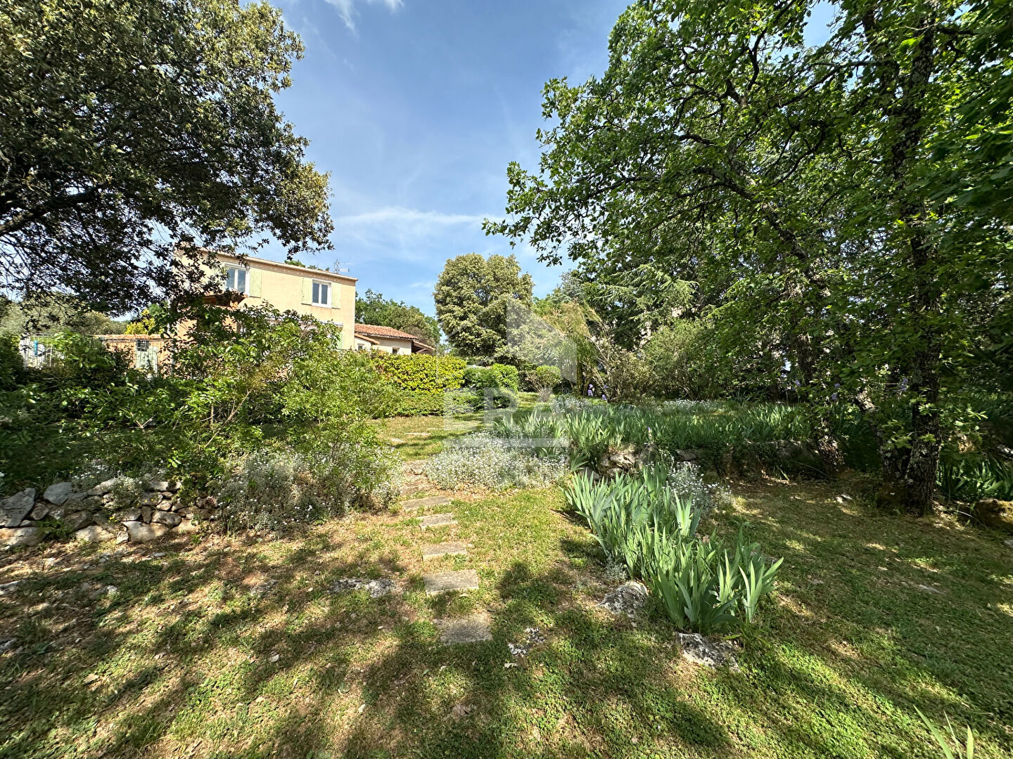 Agence immobilière de ERA ROUSSET - ERA IDEAL PROPERTIES