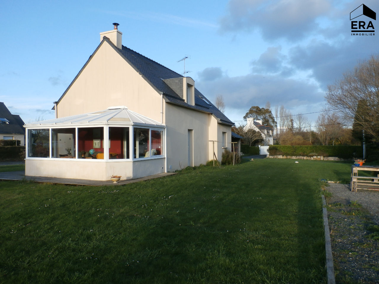 Finistère sud en bord de mer- A vendre maison à Plobannalec Lesconil