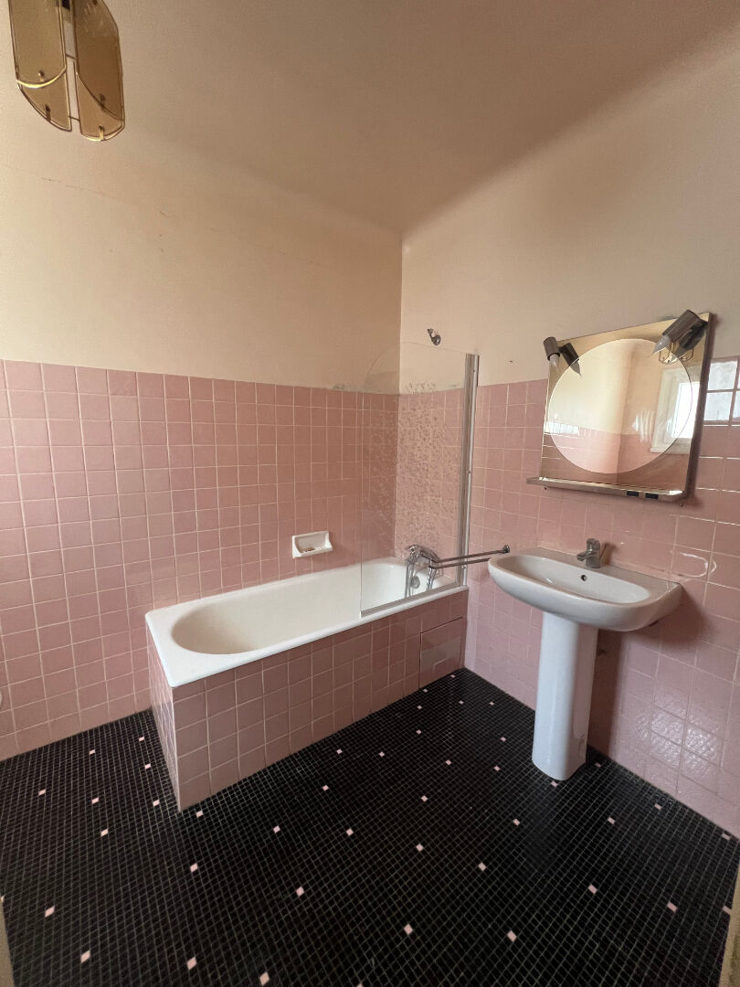 Photo Hasparren - Vente maison de ville - Centre ville image 6/6