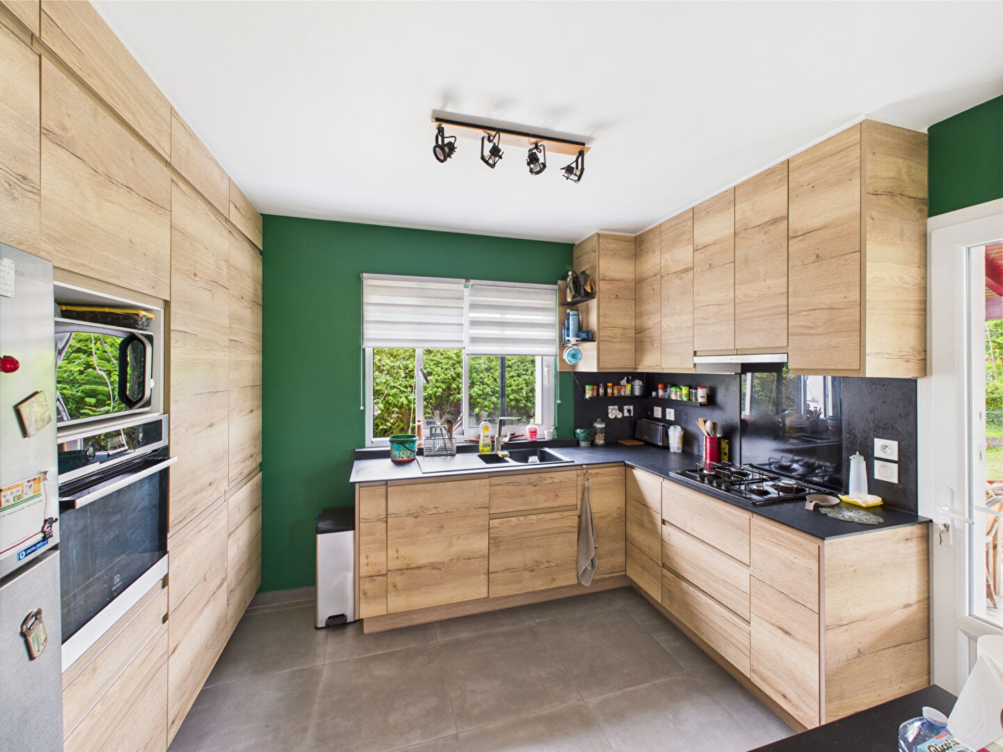 Photo Urt - Vente Maison - rénovée - Commerces à pied image 3/6