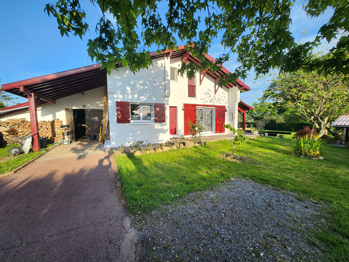 Photo Urt - Vente Maison - rénovée - Commerces à pied image 6/6