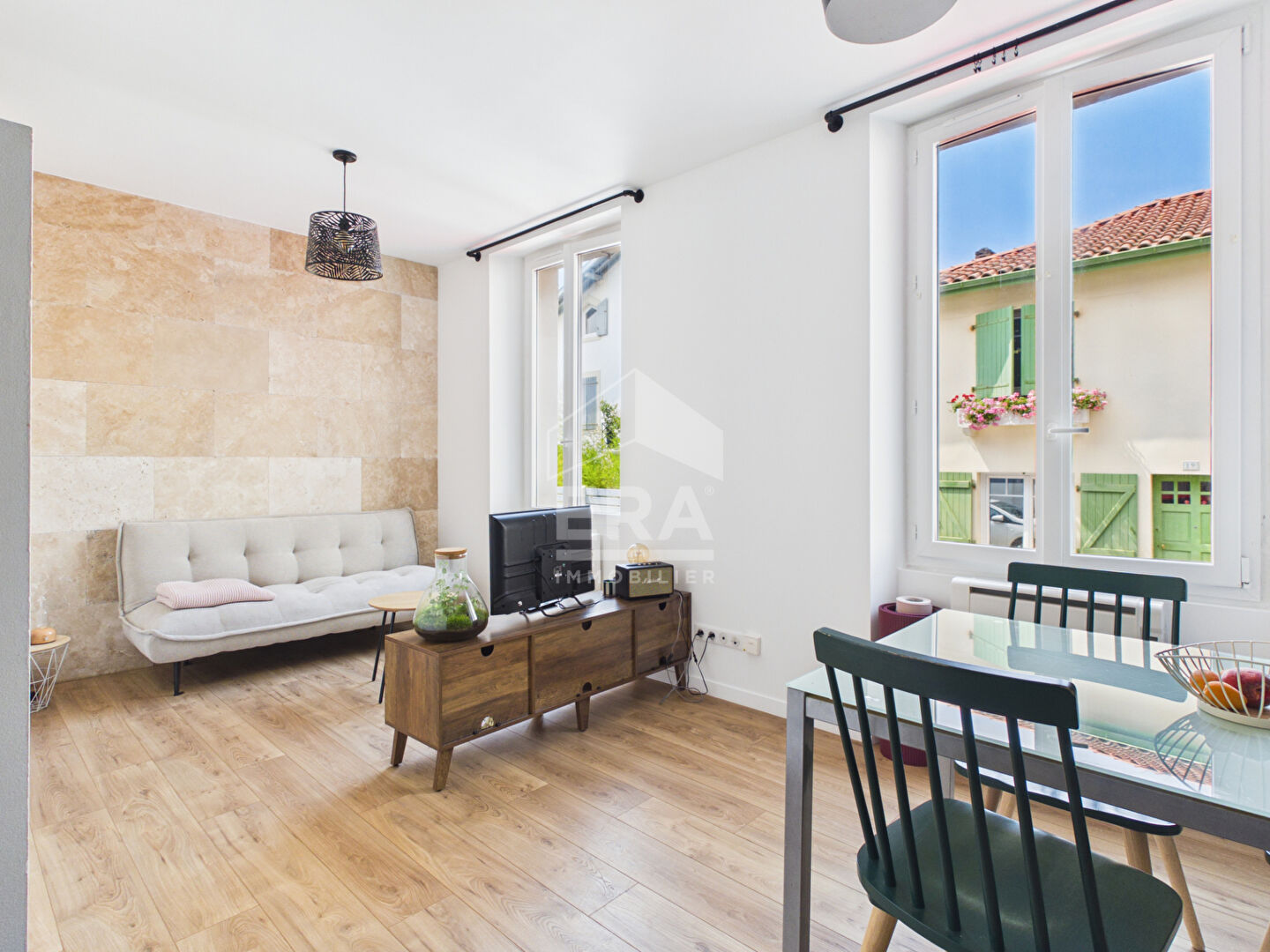 Agence immobilière de ERA IMMOBILIER ANGLET ET HASPARREN