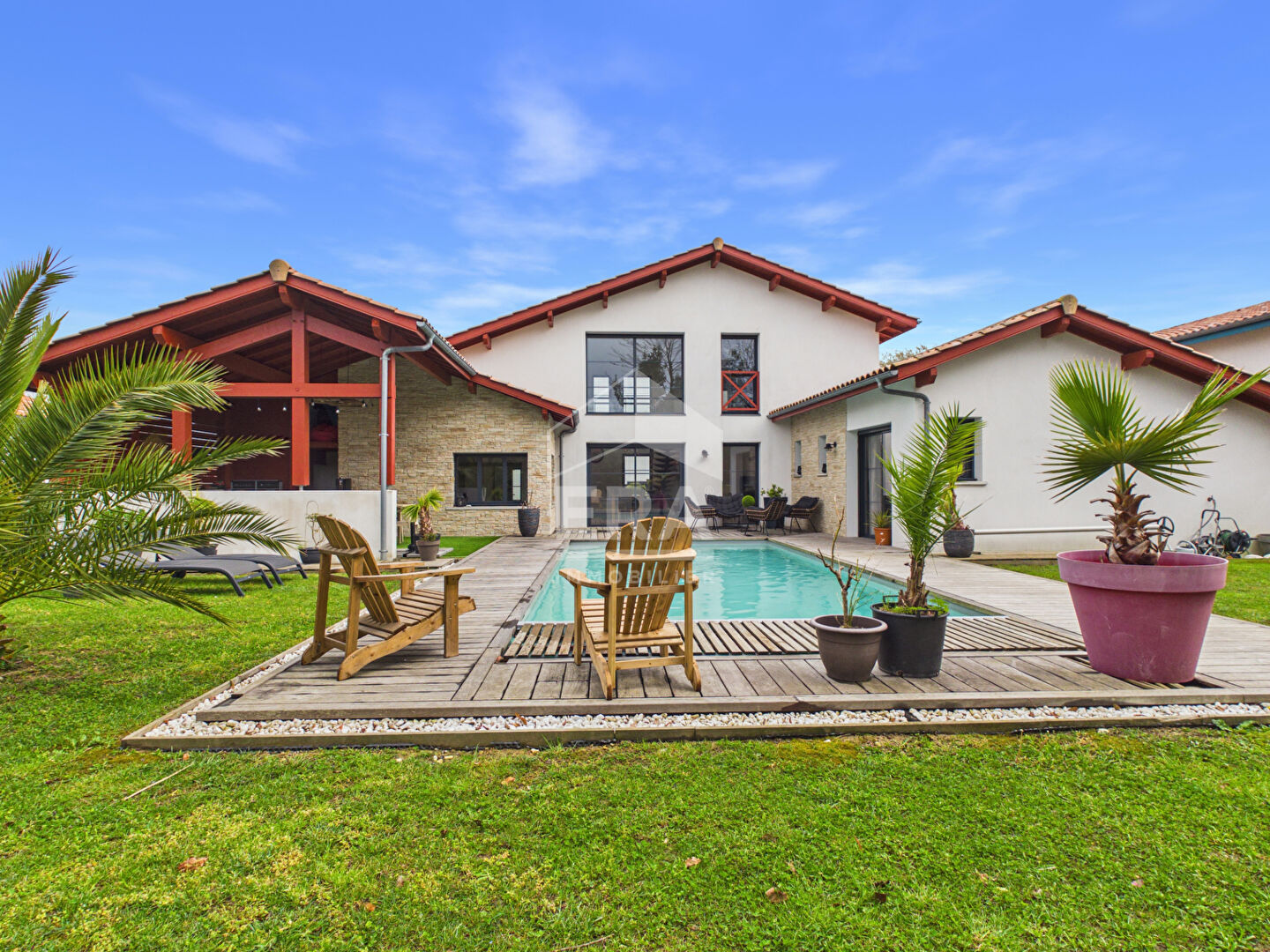 Agence immobilière de ERA IMMOBILIER ANGLET ET HASPARREN
