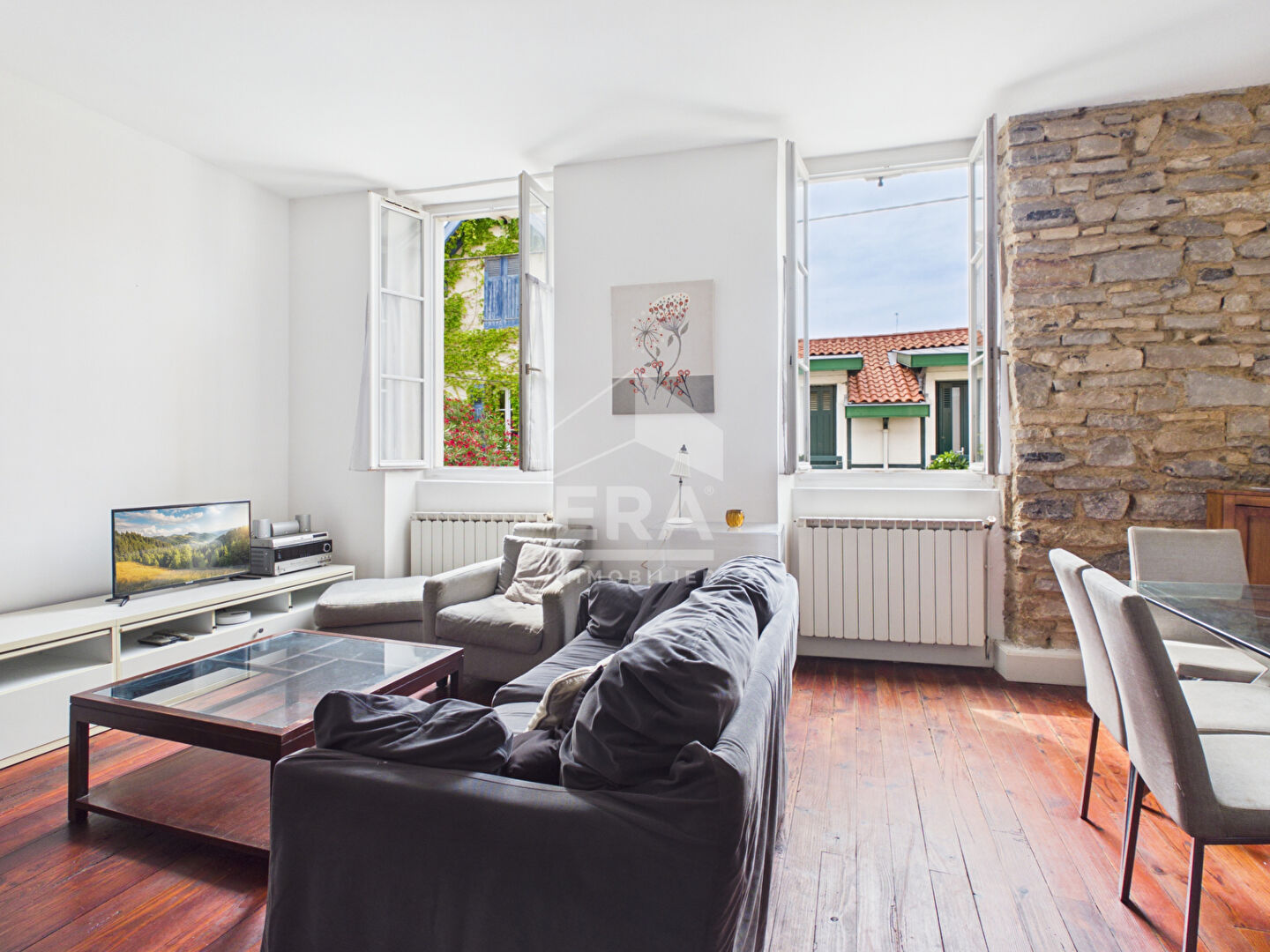 Agence immobilière de ERA IMMOBILIER ANGLET ET HASPARREN