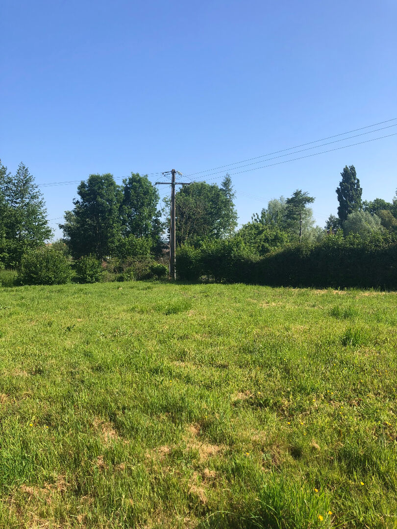 Photo terrain constructible 900 m2 image 2/3