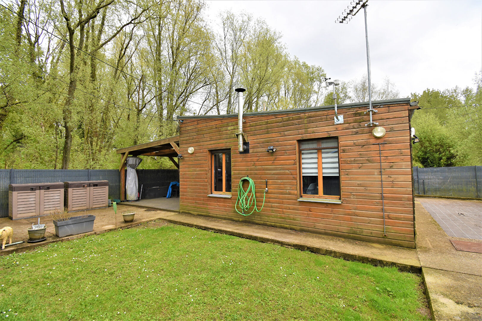 Photo Chalet dans les marais - accès voiture image 4/6