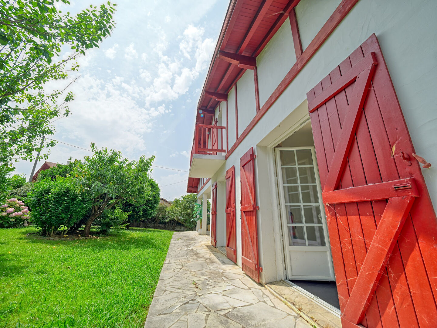 Vente maison 8 pièces  à CIBOURE - 2