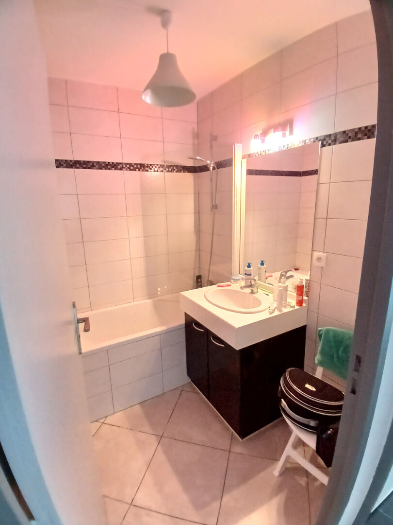 Vente appartement T2  à SAINT JEAN DE LUZ - 8