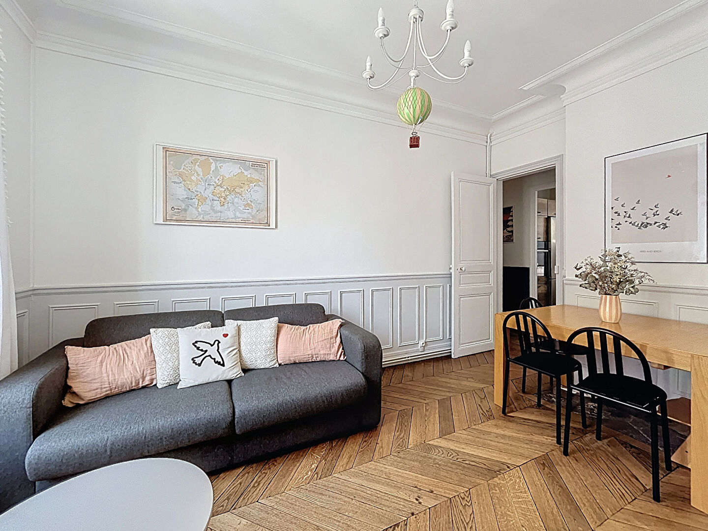 Photo Appartement Suresnes 3 pièce(s) 63 m2 image 2/6