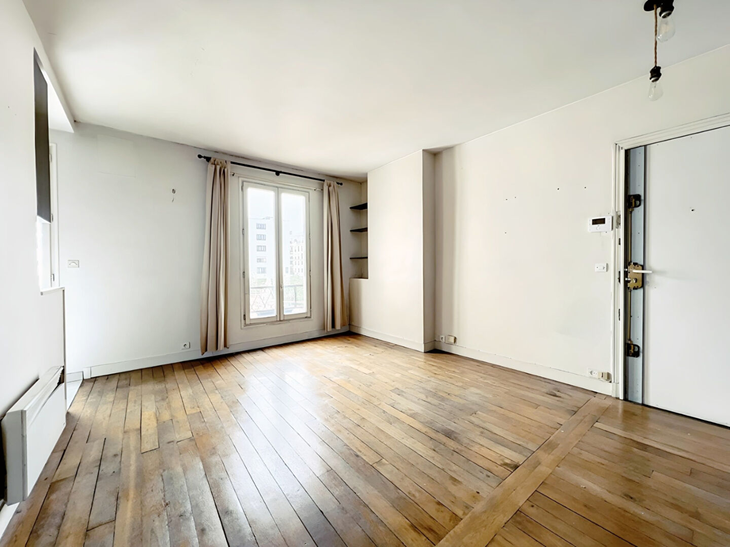 Photo Appartement Suresnes 2 pièce(s) 36 m2 image 3/4