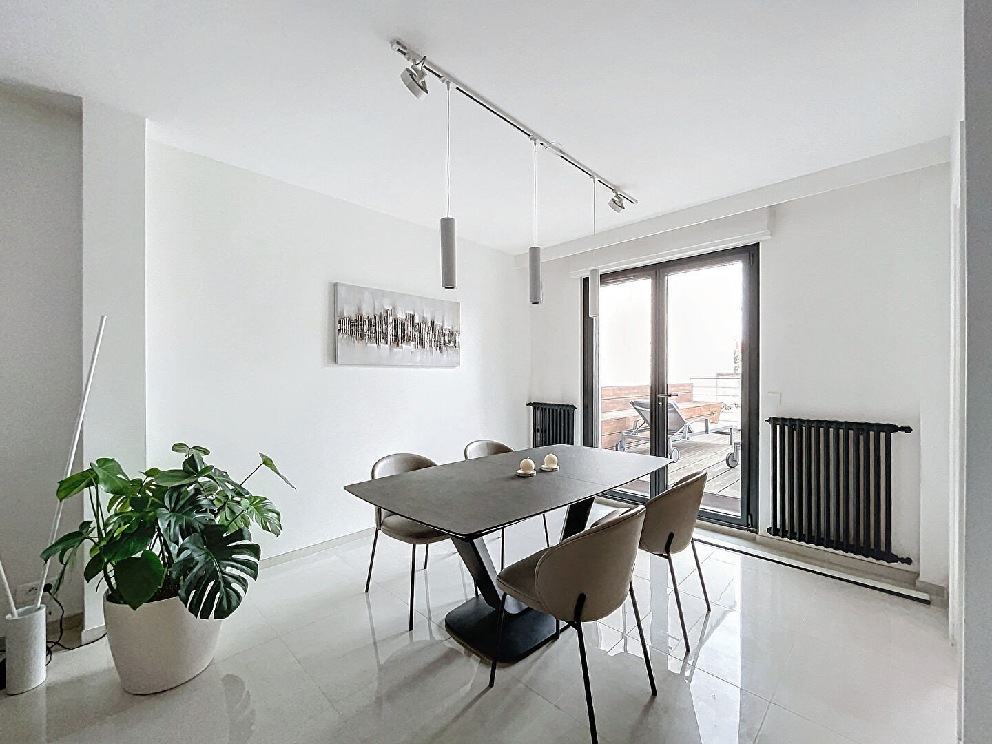 Photo Maison Suresnes 5 pièce(s) 128 m2 image 2/6