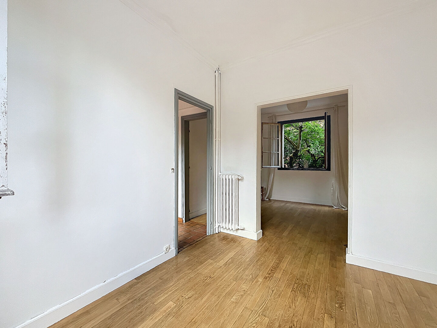 Photo Maison Suresnes 4 pièce(s) 90m² au sol. image 5/6