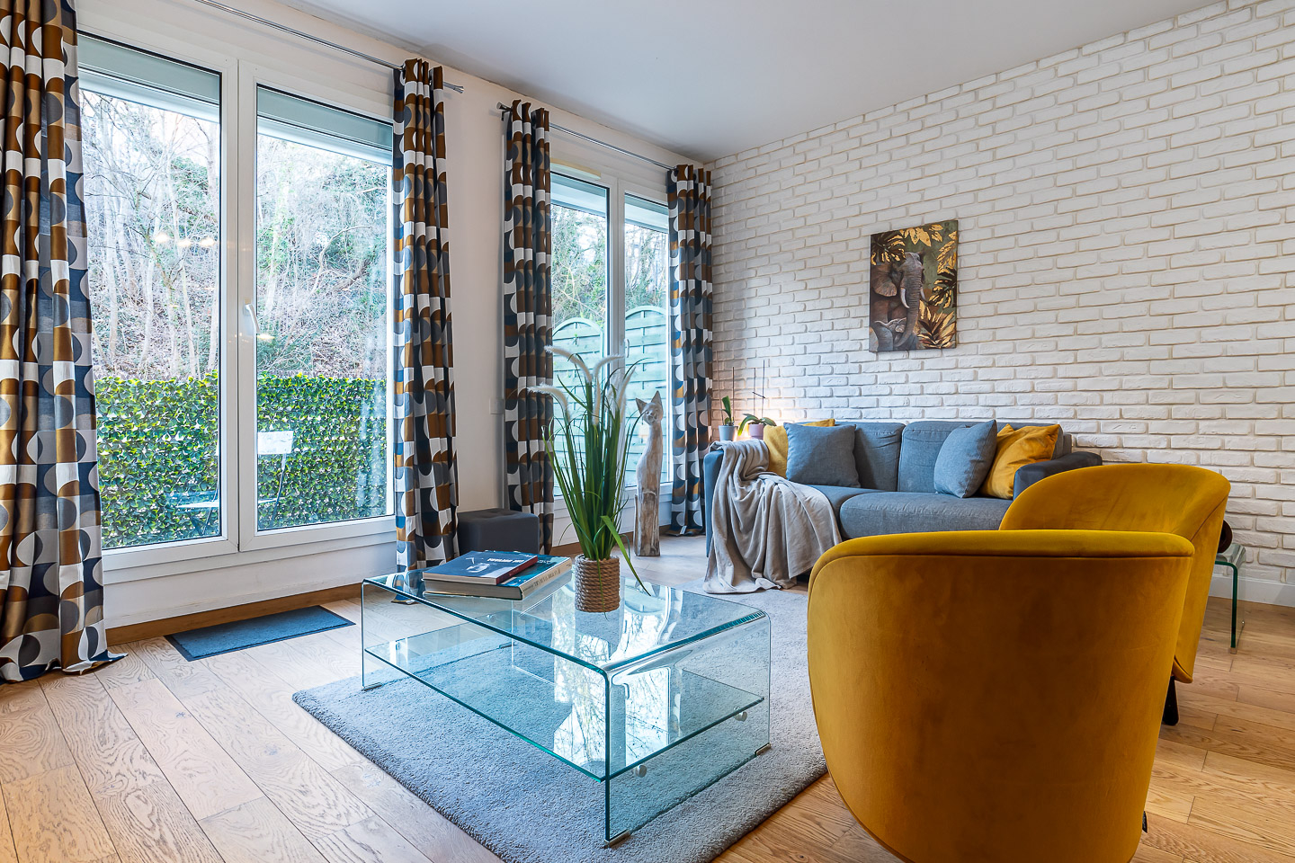 Photo Appartement Suresnes 3 pièce(s) 72.30 m2 image 1/6