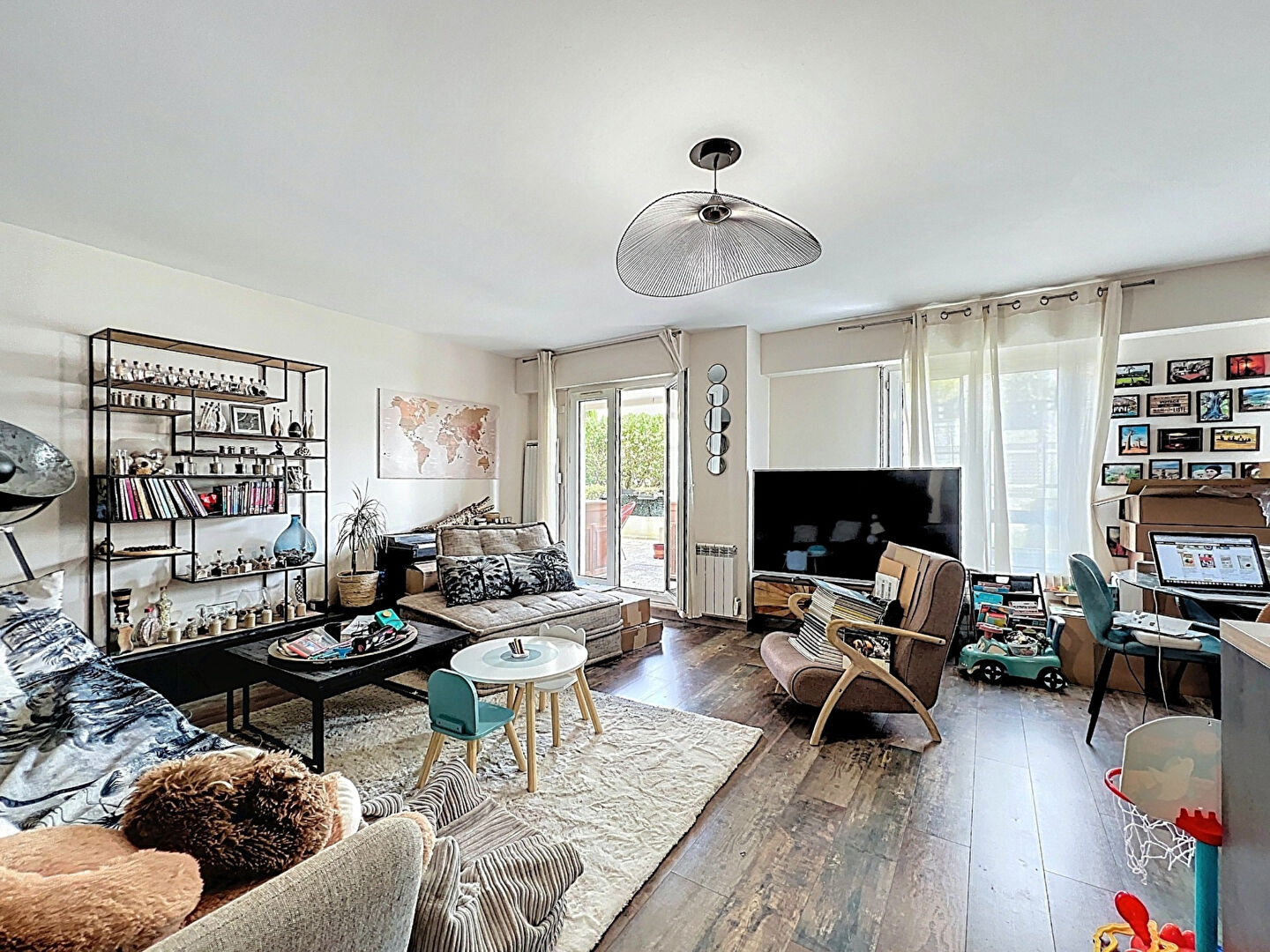 Photo Appartement Suresnes 2 pièce(s) 68 m2 image 3/5