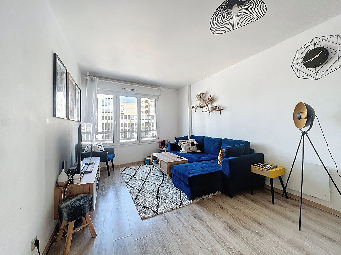 Photo Appartement Suresnes 2 pièce(s) 52 m2 image 3/4
