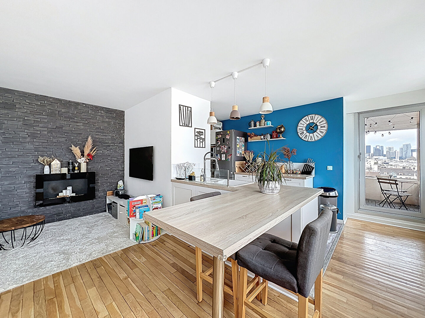 Photo Appartement Suresnes 3 pièce(s) 93 m2 image 6/6