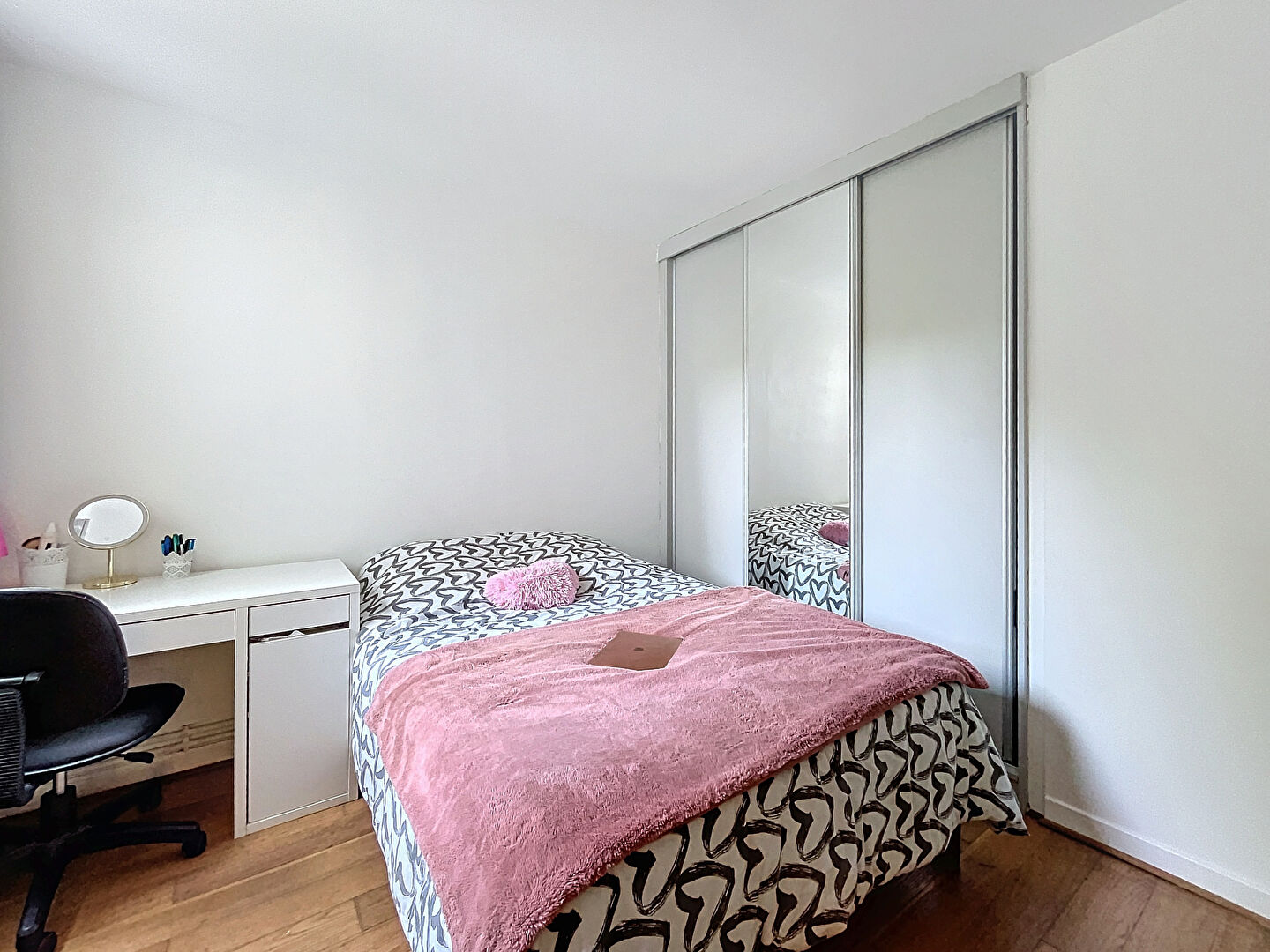 Photo Appartement Saint Cloud 4 pièce(s) 67m2 image 6/6