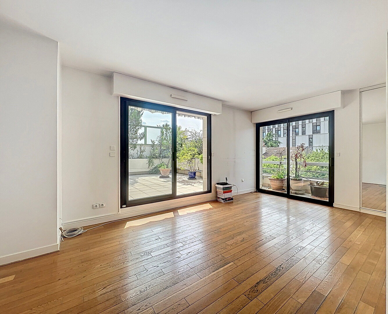 Photo Appartement Suresnes 3 pièce(s) 70 m2 image 4/6