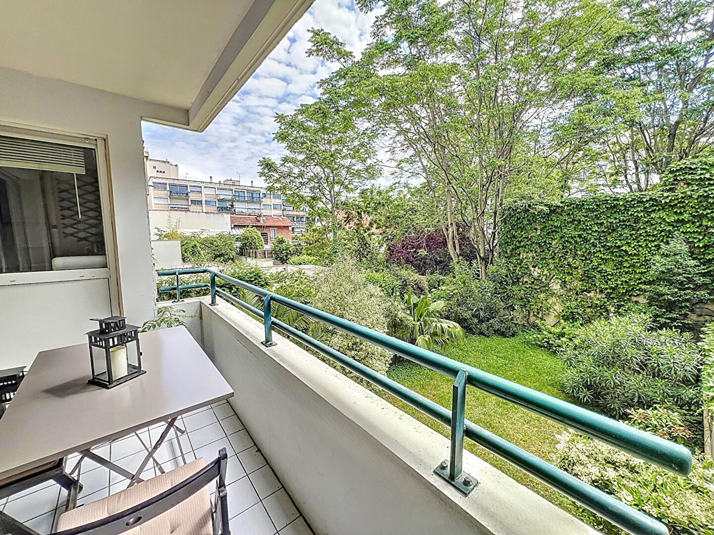 Photo Appartement Suresnes 2 pièce(s) 51 m2 image 3/6