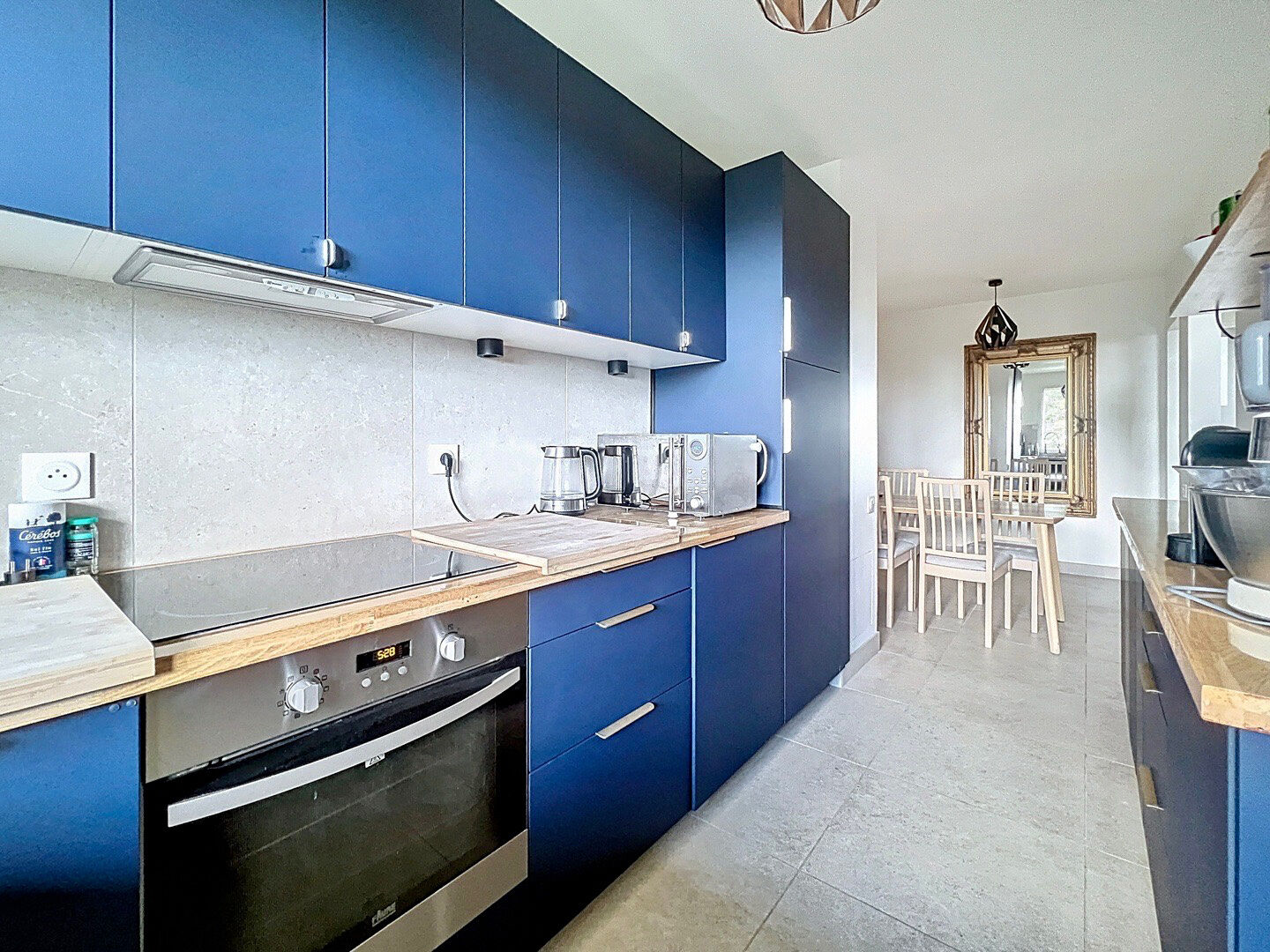 Photo Appartement Suresnes 4 pièce(s) 100 m2 image 6/6